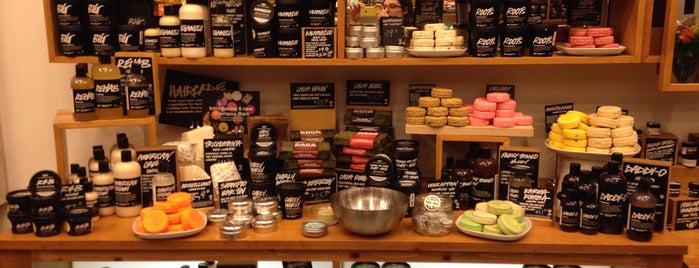 Lush Fresh Handmade Cosmetics is one of Lush, Mama Roxy-style.