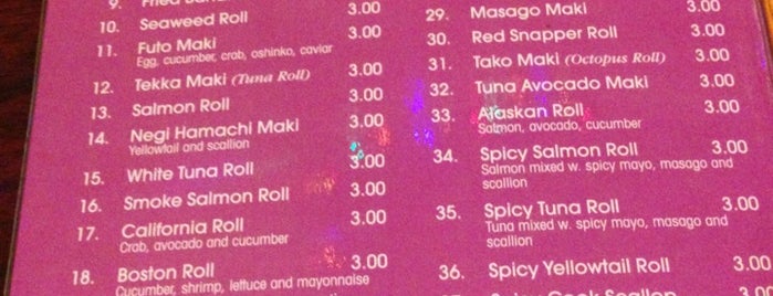 Omiya Sushi is one of สถานที่ที่ San ถูกใจ.