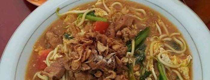 Mie Kocok Aceh is one of Seafood Sby.