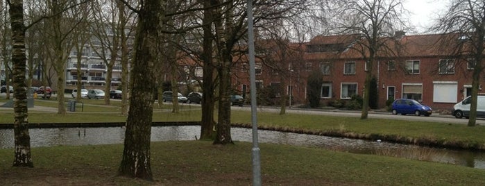 Uitrenplek Burgemeester Feitsmapark is one of Alle Check-ins @Sliedrecht.