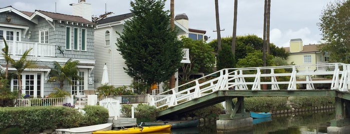 Venice Canals is one of Tempat yang Disukai Meilissa.