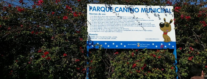 Parque Canino Sant Joan is one of สถานที่ที่ Bere ถูกใจ.