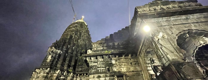 Trimbakeshwar Temple is one of Mumbai / West India.