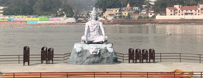 Lord Shiva by Ganga River is one of India places to visit.