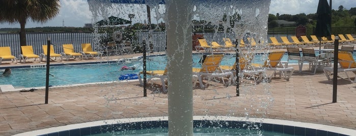 Westgate Lakes Resort & Spa is one of Tempat yang Disukai barbee.