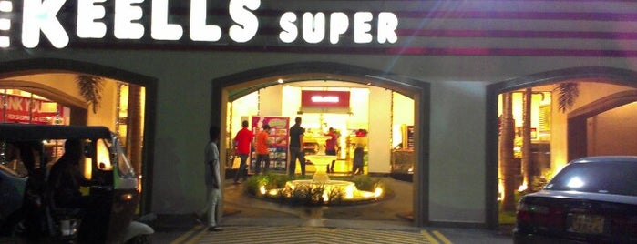 Keells Super is one of Where you can find a Keells Super on the way....