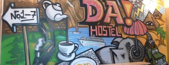 Da!Hostel is one of Locais curtidos por Yulia.