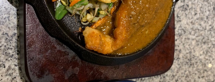 Ichiban Sushi is one of Lugares favoritos de Remy Irwan.