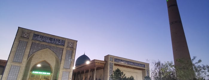 Hazrati Imom Jome Masjidi is one of Lugares favoritos de Ronald.