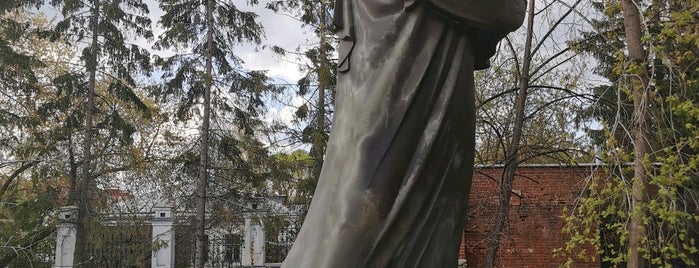 Памятник Пушкину is one of ёбург.
