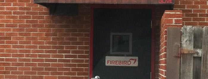 Firebird is one of Lugares favoritos de Stephen.