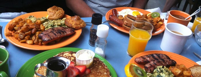 Barnaby's Cafe is one of Houston Breakfast & Brunch.