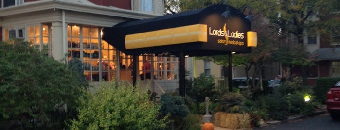 Lords & Ladies Hair Salon is one of Alさんのお気に入りスポット.