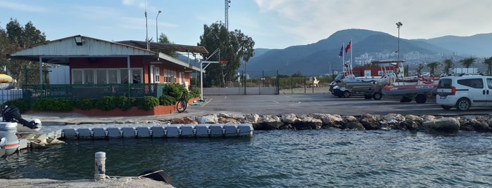 AKS 110 İnciraltı Sualtı Arama ve Kurtarma Grubu is one of Cem Yılmaz’s Liked Places.