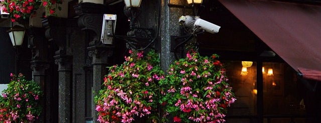 Old Red Lion is one of London.