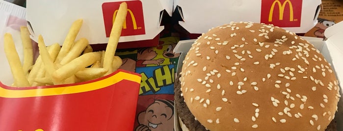 McDonald's is one of Best places in Maringá, Brasil.