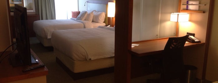 SpringHill Suites by Marriott Bellingham is one of Tempat yang Disukai Seth.