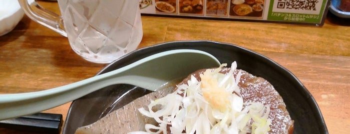新城仲通り中央酒場 とり吉 is one of 武蔵新城美味しいお店リスト.