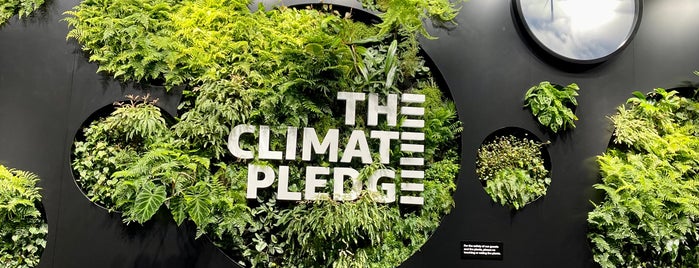 Climate Pledge Arena is one of สถานที่ที่บันทึกไว้ของ JRA.