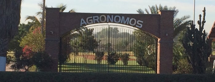 Deportivo del Agrónomo is one of สถานที่ที่ Arturo ถูกใจ.