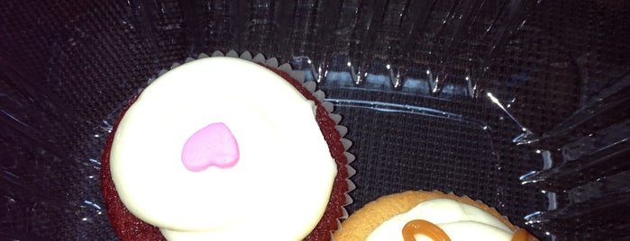 Vanille Cupcake is one of favoritas en cde.