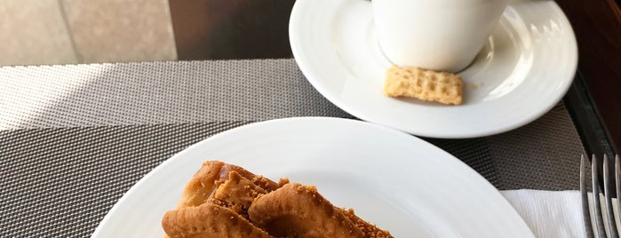 Canella - Cheesecake Café is one of Locais curtidos por beachmeister.