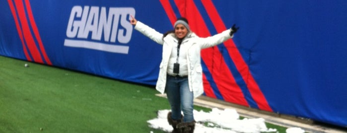 On The Field With The G-MEN!! is one of Giants trip.