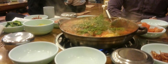 한양 생태찌개 is one of Kyungwoo's Saved Places.