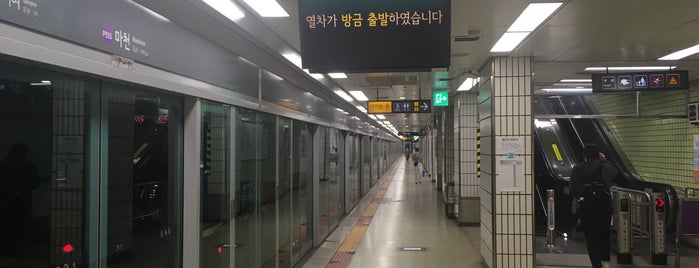 Macheon Stn. is one of Trainspotter Badge - Seoul Venues.