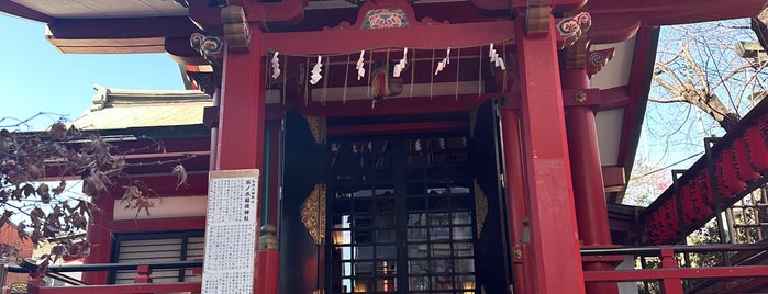 茶ノ木稲荷神社 is one of 東京23区(東部除く)の行ってみたい神社.