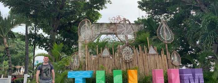 Tulum Sign is one of Lugares favoritos de Chetu19.