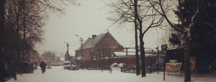 Merelbeke is one of Steden en gemeenten.