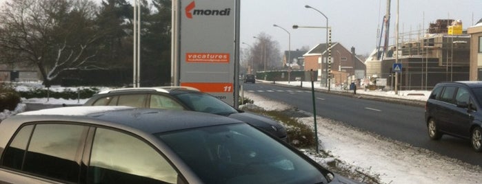 Mondi Belcoat is one of Mondi.