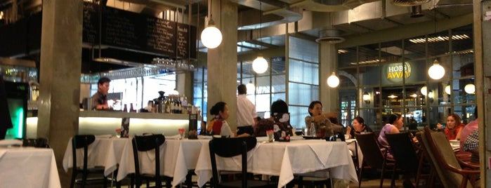 Greyhound Café is one of BKK.