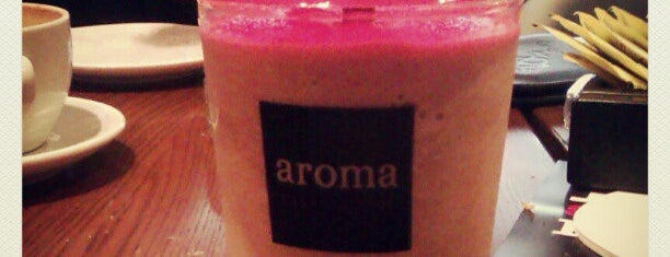 aroma espresso bar is one of 10 кафе с вкусным какао.