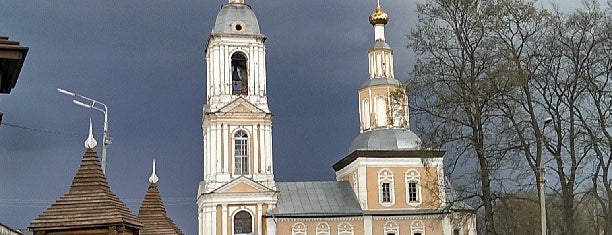 Храм казанской иконы Божьей Матери is one of Polly : понравившиеся места.