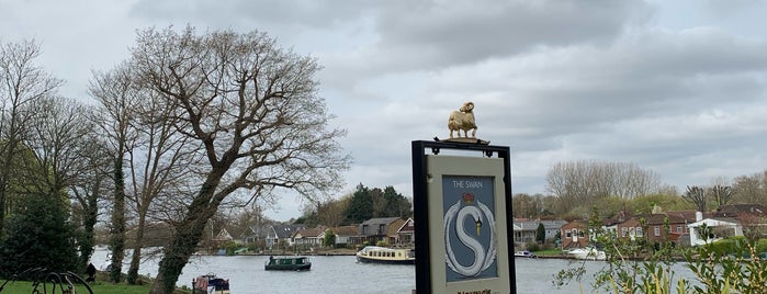 The Swan is one of SW England, UK - Summer Pubs.