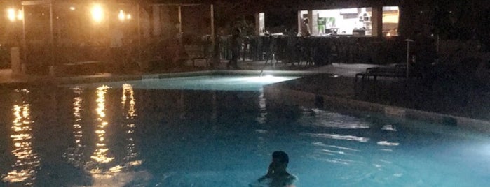 Sheraton Santo Domingo - Pool is one of Locais curtidos por Fernando.