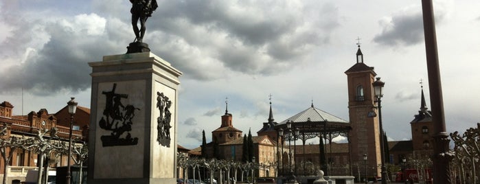 Plaza Cervantes is one of Lieux qui ont plu à Enric.