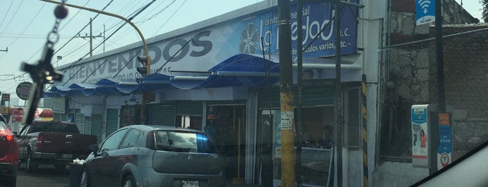 Mercado La Piedad is one of Edgar’s Liked Places.