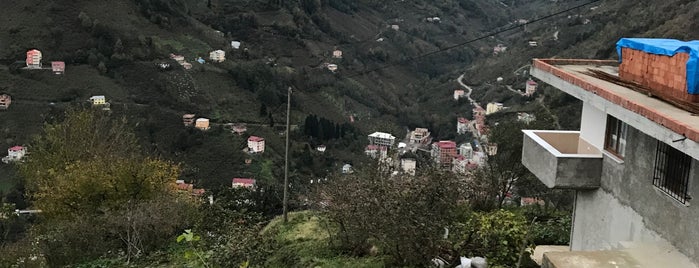 Çamkiriş Mahallesi is one of Tempat yang Disukai By_OZER_.