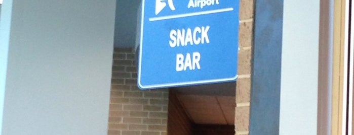 Snack Bar At Florence Airport is one of สถานที่ที่ Rozanne ถูกใจ.