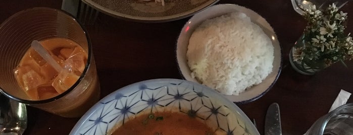 Lui's Thai Food is one of NYC.