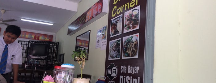 Damai Corner is one of Makan @ Utara #10.