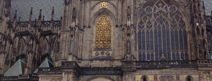 Náměstí U Svatého Jiří is one of Prague Town Squares.