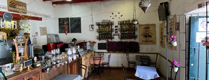 Sybarita Caffe Cafés de Origen is one of Tempat yang Disukai Kevin.