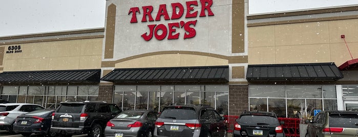 Trader Joe's is one of Evan[Bu] Des Moines Hot Spots!.