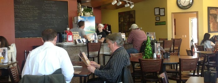 Cindy's Corner Cafe is one of Quiet time.