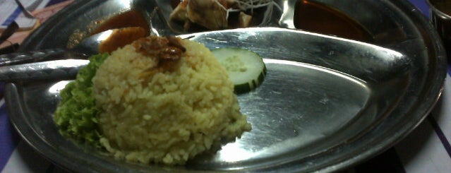 Nasi Ayam Periok Besar is one of My B'fast, Lunch, Tea Time, Dinner n Supper.