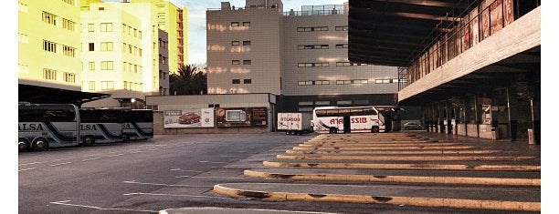 Estación de Autobuses de Valencia is one of Locais curtidos por Andy.
